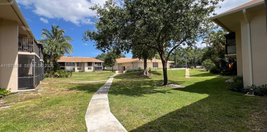 Condo à Hollywood, Floride, 1 chambre  № 2038532