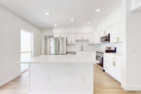 Villa ou maison à vendre à Lakeland, Floride: 4 chambres, 194.54 m2 № 2149773 - photo 16