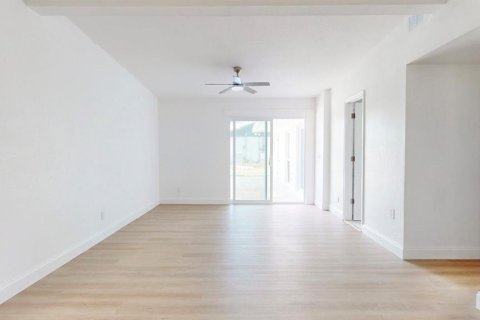 Villa ou maison à vendre à Lakeland, Floride: 4 chambres, 194.54 m2 № 2149773 - photo 24
