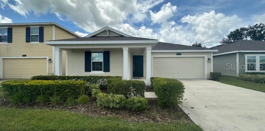 House in Kissimmee, Florida 3 bedrooms, 144.93 sq.m. № 1842000