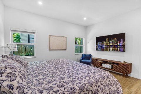House in Key Biscayne, Florida 5 bedrooms № 1891650 - photo 20