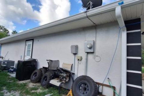 House in Citrus Springs, Florida 3 bedrooms, 126.81 sq.m. № 1747349 - photo 7