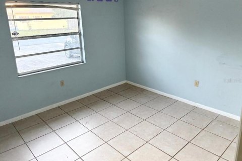 House in Lakeland, Florida 2 bedrooms, 84.91 sq.m. № 2101712 - photo 5