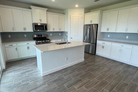 Villa ou maison à louer à Loxahatchee Groves, Floride: 4 chambres, 220.46 m2 № 2406184 - photo 3