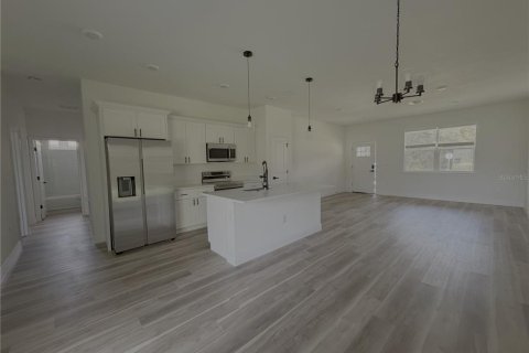 House in Citrus Springs, Florida 4 bedrooms, 141.03 sq.m. № 2224492 - photo 4
