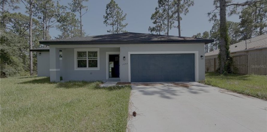 House in Citrus Springs, Florida 4 bedrooms, 141.03 sq.m. № 2224492
