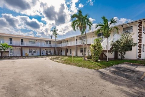 Copropriété à louer à Hollywood, Floride: 1 chambre, 53.88 m2 № 2045482 - photo 18