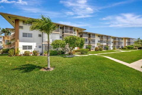 Condominio en venta en Miami, Florida, 1 dormitorio, 82.03 m2 № 2034593 - foto 25