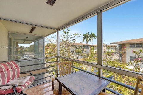 Condominio en venta en Miami, Florida, 1 dormitorio, 82.03 m2 № 2034593 - foto 5