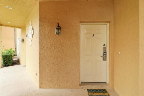 Copropriété à louer à Port St. Lucie, Floride: 1 chambre, 83.61 m2 № 2411943 - photo 4