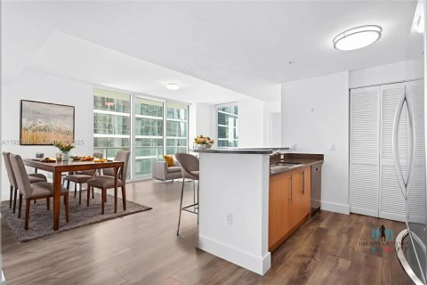 Copropriété à louer à Miami, Floride: 2 chambres, 94.48 m2 № 1987974 - photo 6