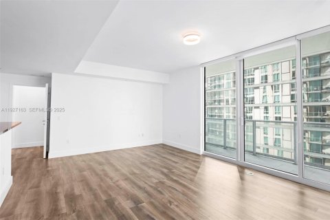 Copropriété à louer à Miami, Floride: 2 chambres, 94.48 m2 № 1987974 - photo 4