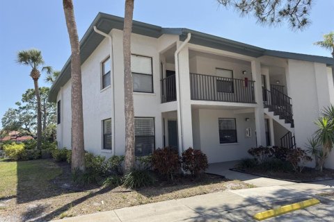 Condominio en venta en Bradenton, Florida, 2 dormitorios, 109.07 m2 № 1657953 - foto 2