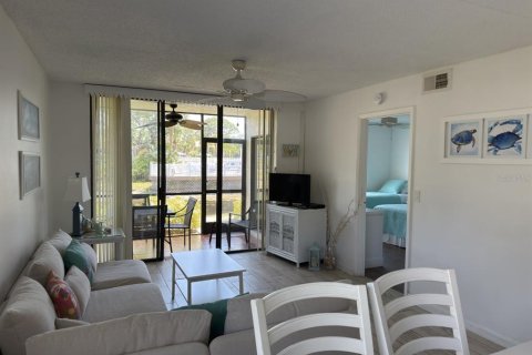 Condominio en venta en Bradenton, Florida, 2 dormitorios, 109.07 m2 № 1657953 - foto 12