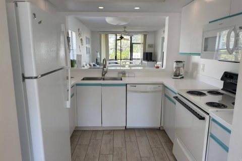 Condominio en venta en Bradenton, Florida, 2 dormitorios, 109.07 m2 № 1657953 - foto 8
