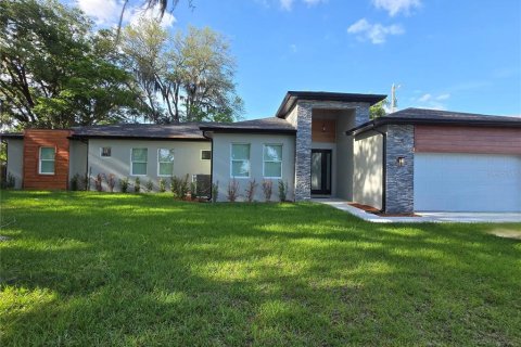 Villa ou maison à Oviedo, Floride 4 chambres, 213.12 m2 № 2107270