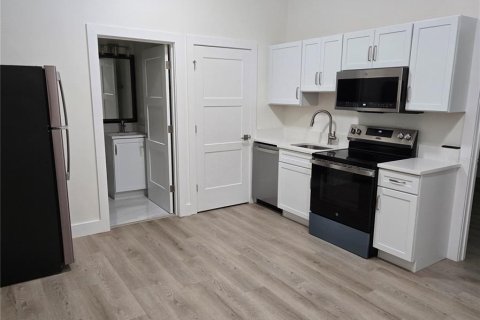 Villa ou maison à louer à Oviedo, Floride: 4 chambres, 213.12 m2 № 2107270 - photo 23