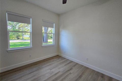 Villa ou maison à louer à Oviedo, Floride: 4 chambres, 213.12 m2 № 2107270 - photo 15
