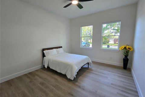 Villa ou maison à louer à Oviedo, Floride: 4 chambres, 213.12 m2 № 2107270 - photo 14
