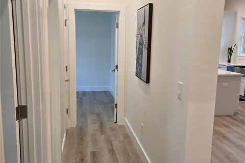 Villa ou maison à louer à Oviedo, Floride: 4 chambres, 213.12 m2 № 2107270 - photo 9