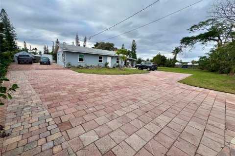 Villa ou maison à vendre à Deerfield Beach, Floride: 3 chambres, 100.33 m2 № 2004796 - photo 7