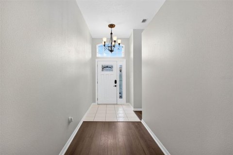 Купить виллу или дом в Уэсли-Чепел, Флорида 12 комнат, 188.96м2, № 2166945 - фото 4