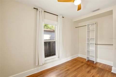 House in Saint Petersburg, Florida 2 bedrooms, 85.47 sq.m. № 2233380 - photo 20