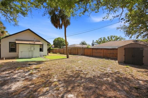 House in Saint Petersburg, Florida 2 bedrooms, 85.47 sq.m. № 2233380 - photo 28