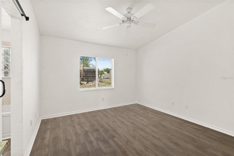 House in Port Orange, Florida 3 bedrooms, 105.54 sq.m. № 1640648 - photo 20