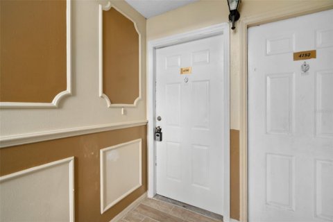 Copropriété à vendre à Orlando, Floride: 2 chambres, 109.9 m2 № 2098426 - photo 4