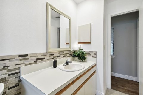 House in Lakeland, Florida 2 bedrooms, 173.17 sq.m. № 1353164 - photo 14