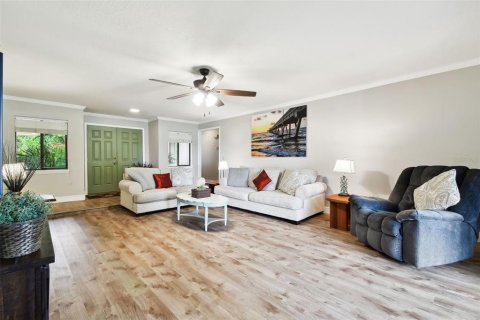 House in Lakeland, Florida 2 bedrooms, 173.17 sq.m. № 1353164 - photo 4