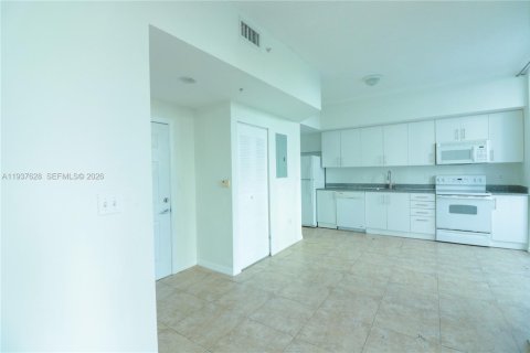 Снять в аренду кондоминиум в Майами, Флорида 58.34м2, № 1997383 - фото 10