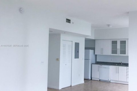 Copropriété à louer à Miami, Floride: 58.34 m2 № 1997383 - photo 5