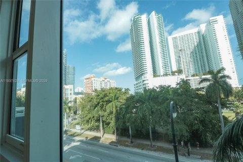 Снять в аренду кондоминиум в Майами, Флорида 58.34м2, № 1997383 - фото 14