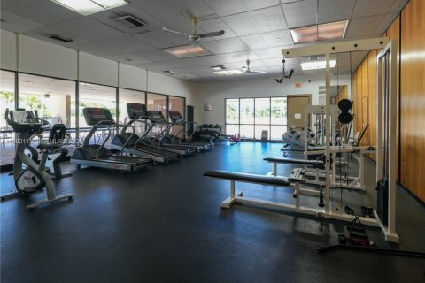 Copropriété à vendre à Aventura, Floride: 2 chambres, 121.98 m2 № 2056636 - photo 21