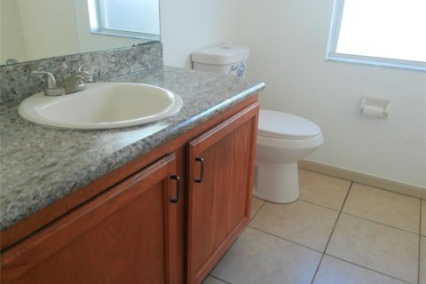 Villa ou maison à louer à Winter Haven, Floride: 4 chambres, 168.71 m2 № 2416392 - photo 17