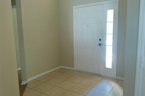 Villa ou maison à louer à Winter Haven, Floride: 4 chambres, 168.71 m2 № 2416392 - photo 2
