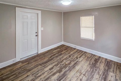 Propiedad comercial en venta en Lakeland, Florida, 4 dormitorios, 237.83 m2 № 2207624 - foto 3
