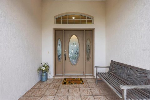 House in Englewood, Florida 5 bedrooms, 269.79 sq.m. № 2403578 - photo 11