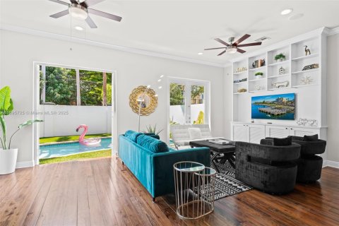 Купить таунхаус в Форт-Лодердейл, Флорида 3 спальни, 251.49м2, № 1964506 - фото 9