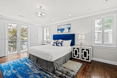 Купить таунхаус в Форт-Лодердейл, Флорида 3 спальни, 251.49м2, № 1964506 - фото 23