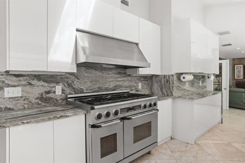Villa ou maison à vendre à Orlando, Floride: 6 chambres, 700.3 m2 № 1837547 - photo 7
