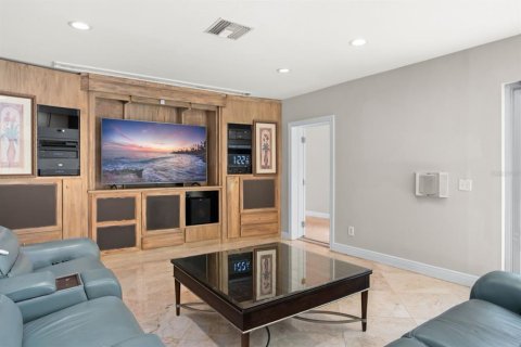 Villa ou maison à vendre à Orlando, Floride: 6 chambres, 700.3 m2 № 1837547 - photo 12