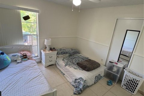 Купить кондоминиум в Хайалиа, Флорида 3 спальни, 121.61м2, № 2050959 - фото 13