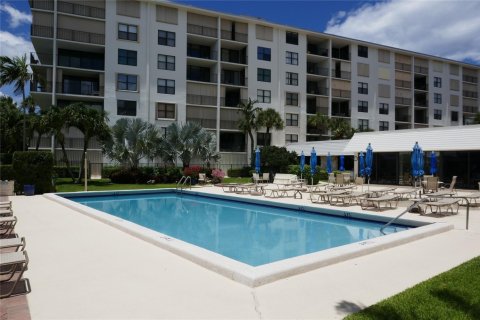Copropriété à vendre à South Palm Beach, Floride: 1 chambre, 87.98 m2 № 950286 - photo 1