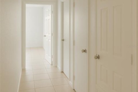 Condo in Orlando, Florida, 2 bedrooms  № 1678381 - photo 6