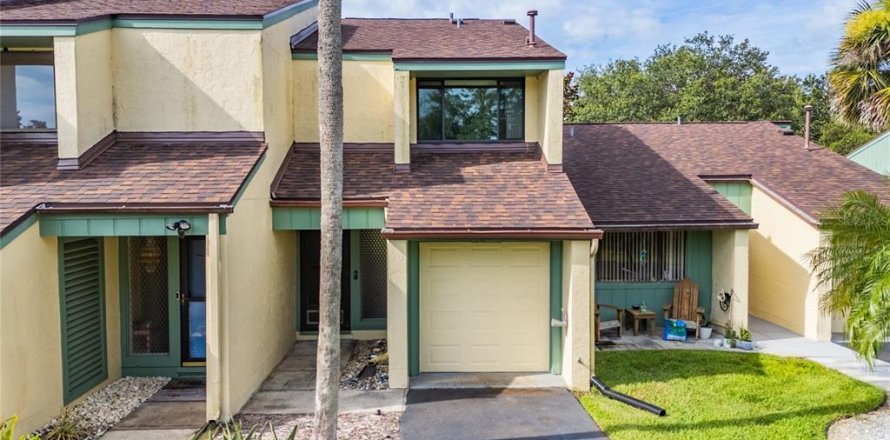 Condo in New Smyrna Beach, Florida, 2 bedrooms  № 1810188