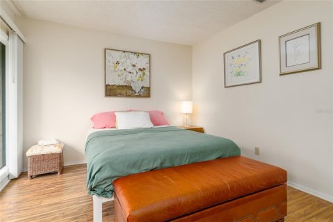 Condo in New Smyrna Beach, Florida, 2 bedrooms  № 1810188 - photo 17