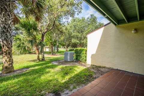 Condo in New Smyrna Beach, Florida, 2 bedrooms  № 1810188 - photo 25